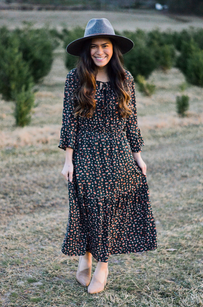 The Savannah Floral Maxi Dress in Forest Green – Vence & Co.